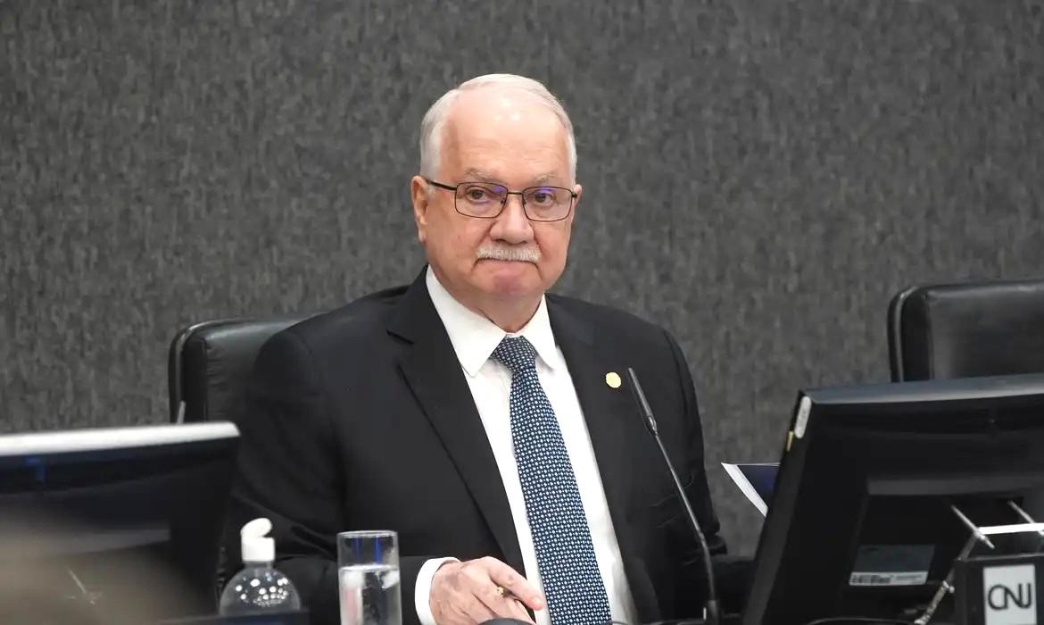 Fachin vai propor no CNJ regras de conduta para juízes