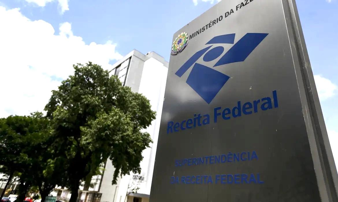Emissão de notas fiscais com CBS e IBS começou nesta segunda-feira (3)