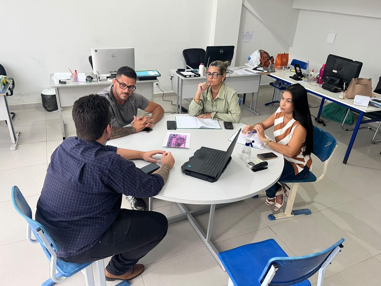 Prefeitura de Conceição da Barra e Suzano debatem projetos para o setor esportivo do município