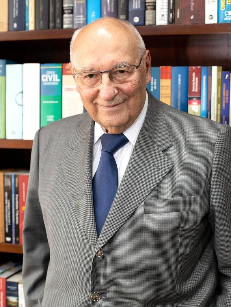 Ives Gandra recebe Prêmio Liberdade em evento do Instituto de Formação de Líderes de São Paulo
