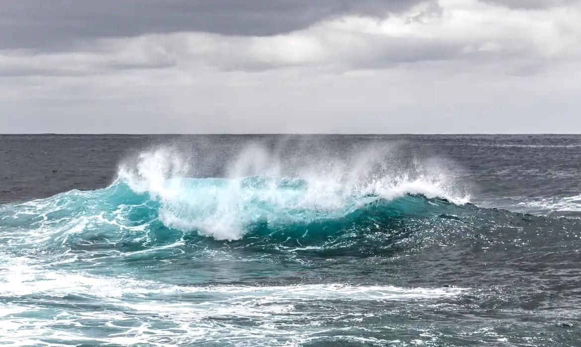 Agência climática prevê 90% de chance de El Niño muito forte