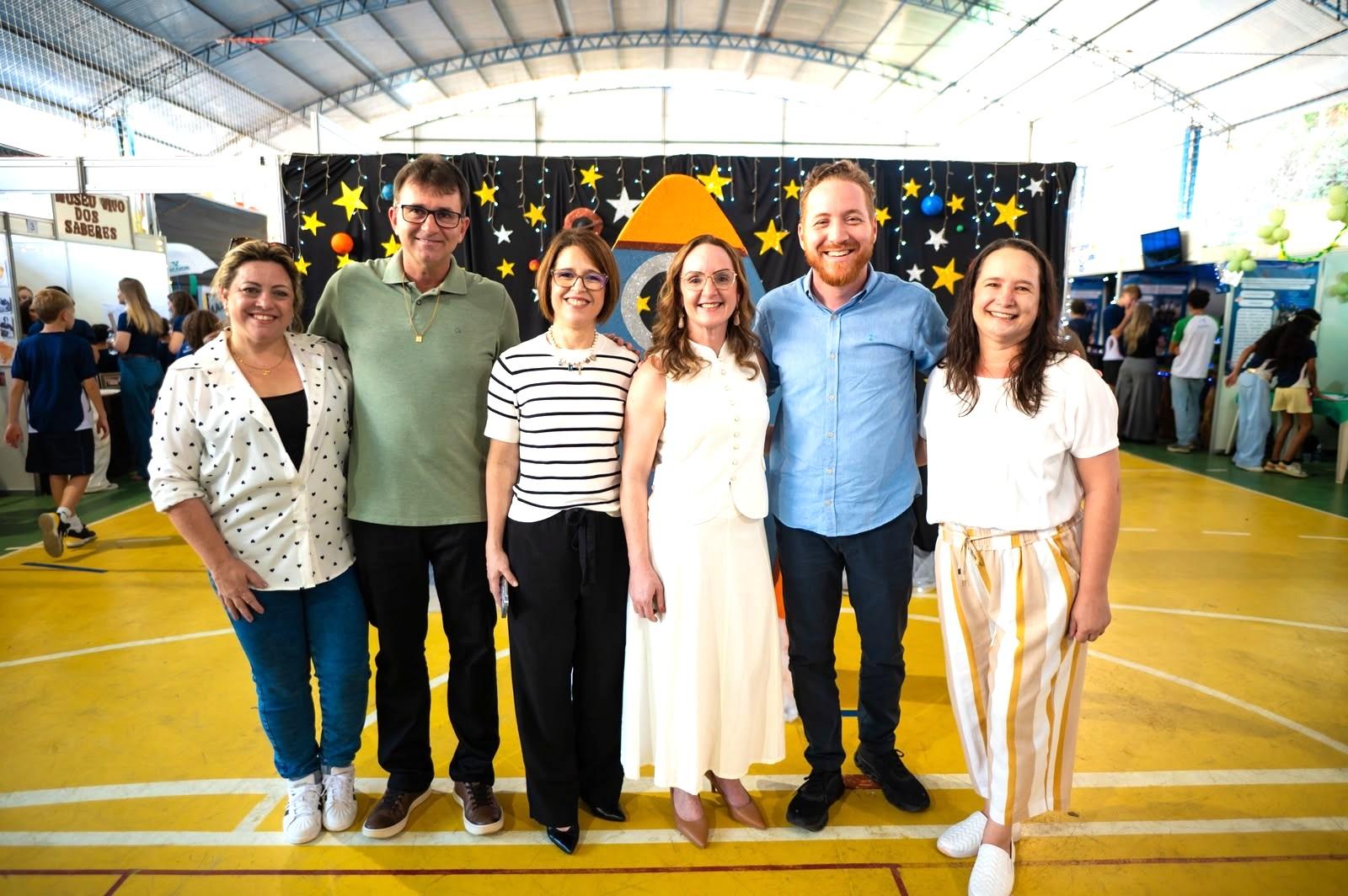 Vitor de Angelo destaca inovação e tecnologia como caminhos para fortalecer a escola pública no Espírito Santo