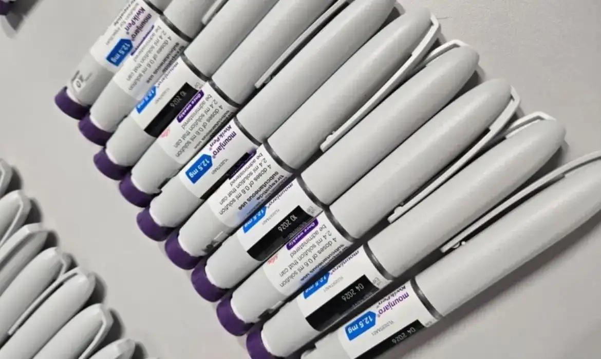 Canetas emagrecedora   pediatras alertam para risco de uso em crianças