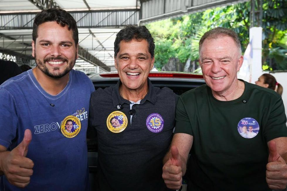 Estudo da Veja e desempenho de Ricardo colocam Espírito Santo em lista para decidir eleição no 1º turno