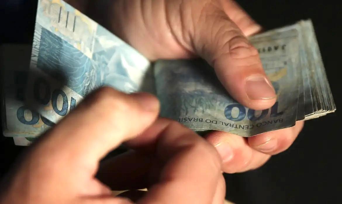 Dívida Pública sobe 0,22% em julho e supera R$ 9,2 trilhões
