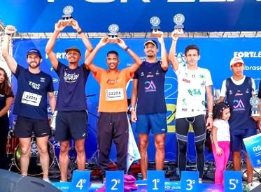 Leonardo Alves conquista pela terceira vez a Maratona de Vitória e fecha a prova em 2h31