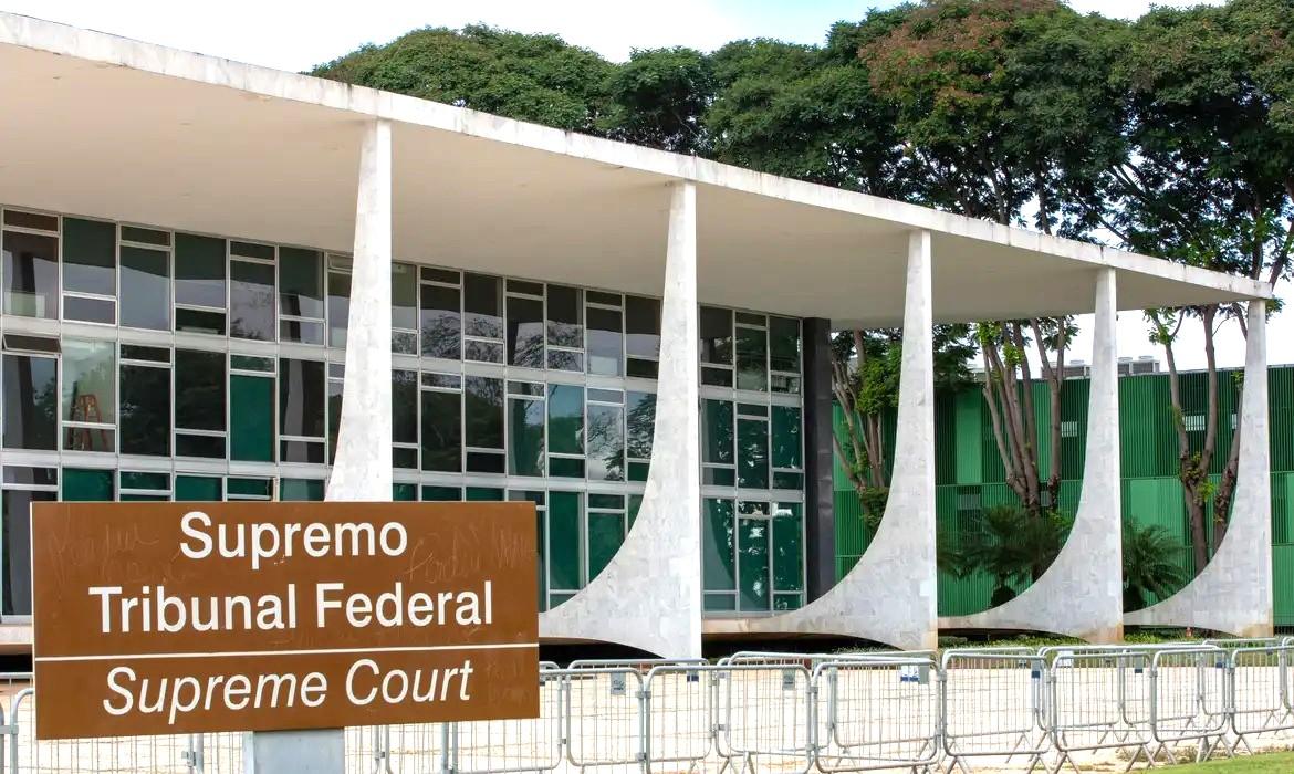 STF: Gilmar Mendes sugere adiar sessão sobre conduta de Moraes