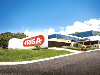 Frisa reforça relacionamento com o varejo na Acaps Trade Show 2026