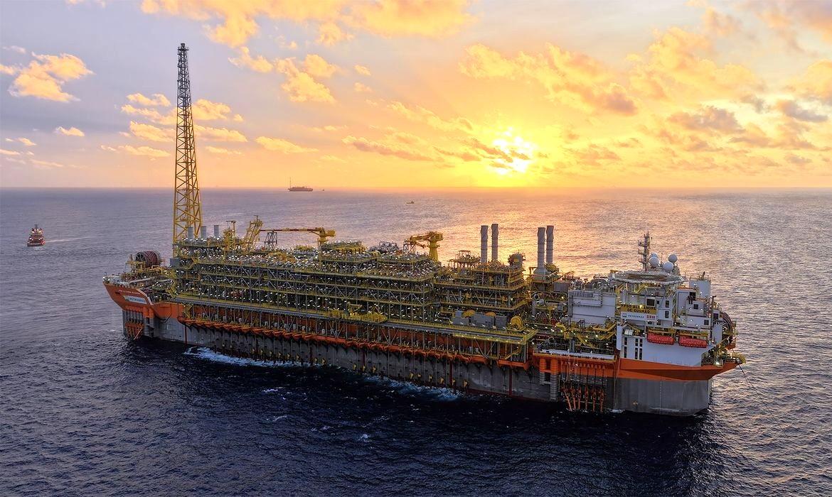 Petrobras aprova adesão à subvenção ao óleo diesel