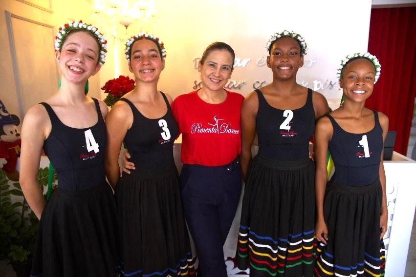 Bailarinos do Espírito Santo buscam certificação internacional da academia inglesa Royal Academy of Dance