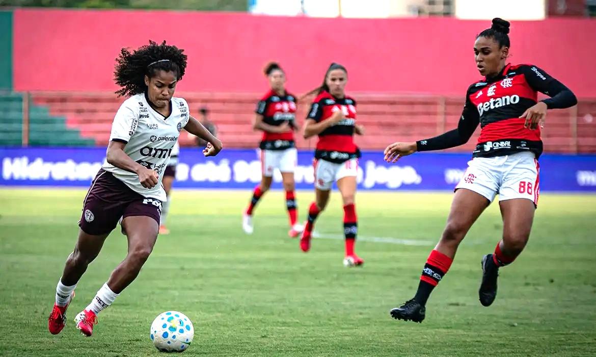Saiba as diretrizes para desenvolvimento do futebol feminino no Brasil