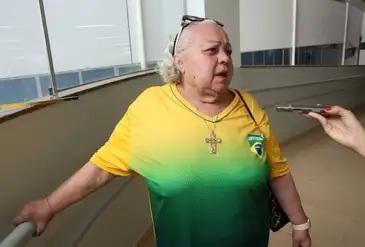 Idosos superam dificuldades e ressaltam importância do voto