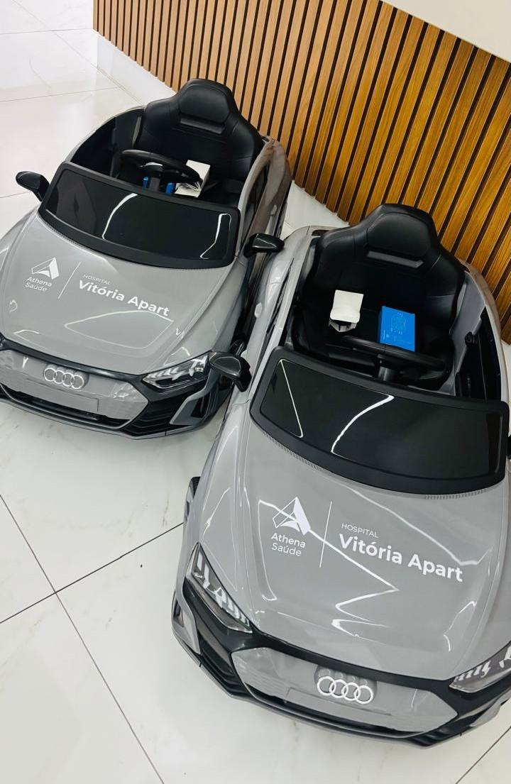 Hospital Vitória Apart Serra recebe carrinhos elétricos infantis para tornar ida ao centro cirúrgico mais acolhedora