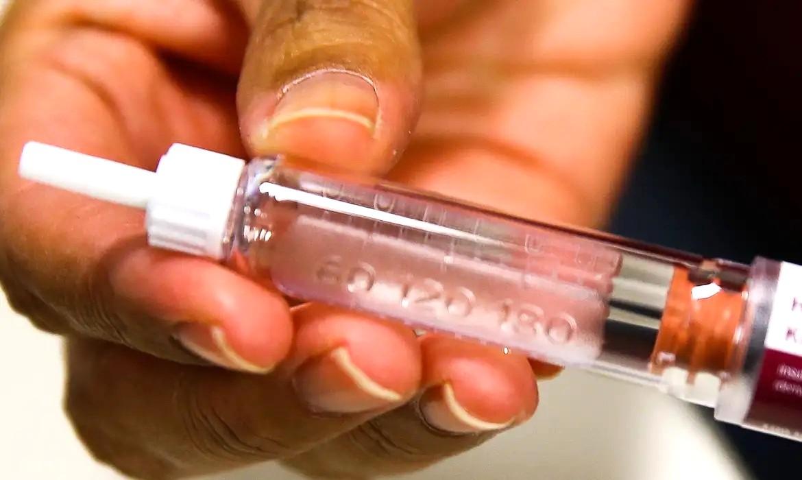 Anvisa proíbe venda de insulina e tirzepatida irregulares