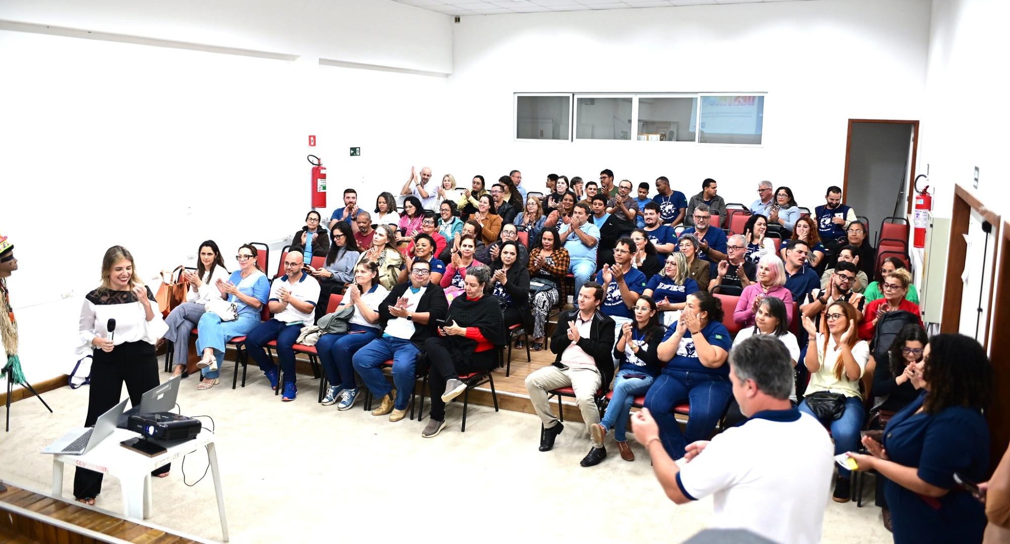 Conecta Turismo reúne empreendedores e parceiros para fortalecer o turismo no litoral Sul capixaba