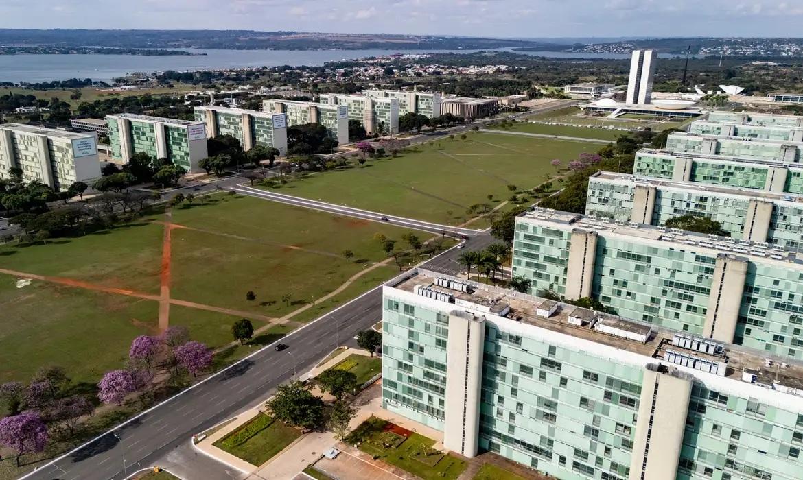 Dia do Servidor Público: ponto facultativo será na sexta-feira (30)
