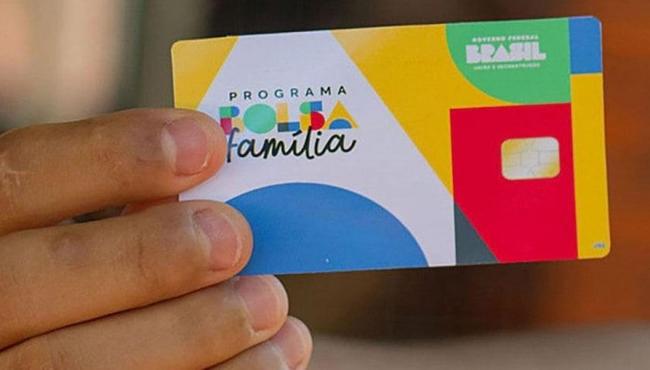 1,73 milhão de famílias unipessoais são retiradas do Bolsa Família