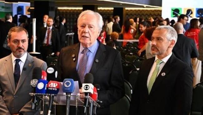 O Governo do Brasil está comprometido com a proteção de nossas crianças e adolescentes, diz Lula