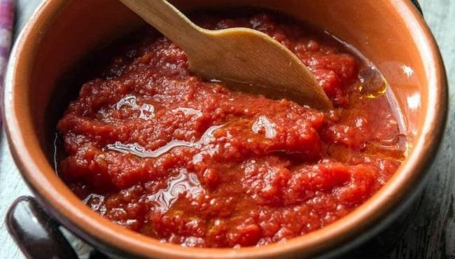 'Bicho' no molho de tomate? Especialista esclarece os objetos estranhos no produto