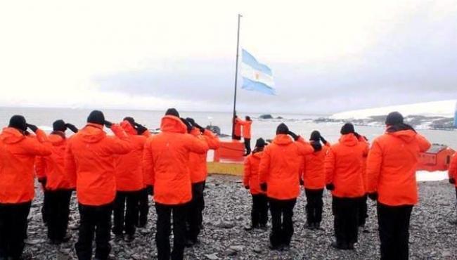 A vida familiar na Antártica, o único continente sem coronavírus