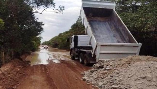 Ação conjunta entre Prefeitura, DER-ES e comunidade restabelece o acesso a Barra Nova Norte, em São Mateus, ES