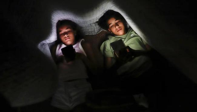 Acesso à internet na primeira infância mais do que dobrou desde 2015