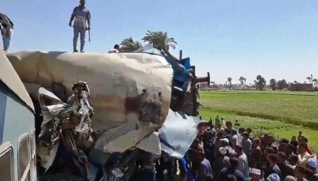 Acidente ferroviário no Egito deixa ao menos 32 mortos e 66 feridos