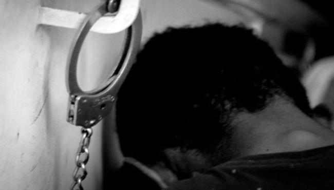 Adolescente atira acidentalmente e mata irmã de 14 anos