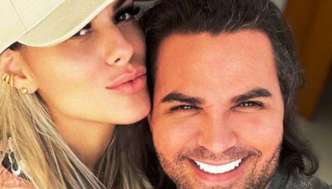 Affair de Eduardo Costa revela que casal não rotula relação