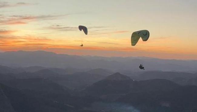 Afonso Cláudio, no ES, sedia a Revoada do segundo Circuito de Parapente