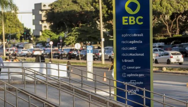 Agência Brasil e jornalistas da EBC recebem prêmio na área de economia