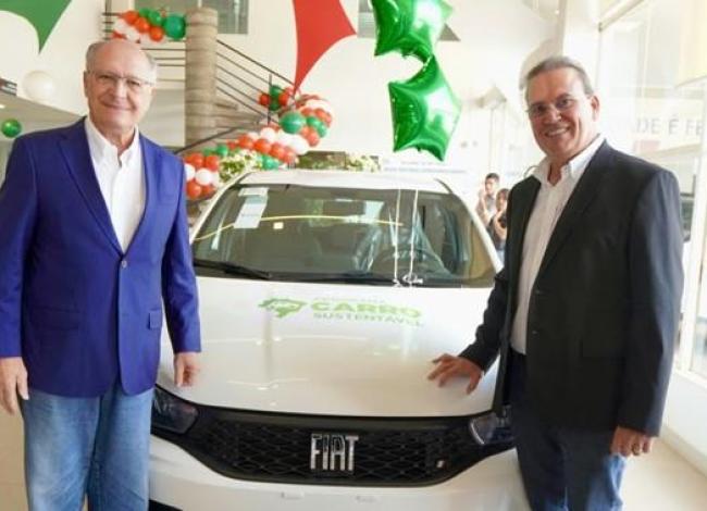 Alckmin comemora alta de 32,9% na venda de veículos populares desde o lançamento do Carro Sustentável