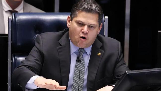 Alcolumbre vai promulgar fim da escala 6x1 nesta sexta-feira (16)