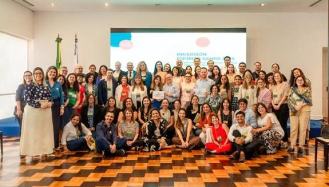 Alfabetização na idade certa é tema central de encontro de gestores públicos de seis países latino-americanos no Espírito Santo