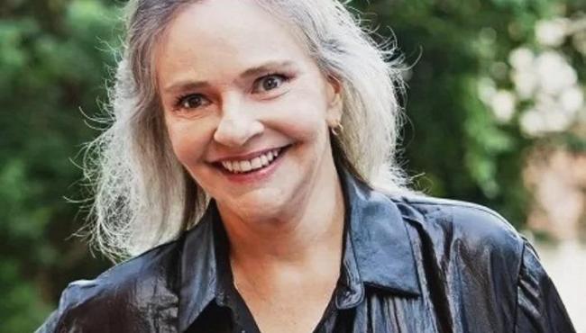 Angela Ro Ro volta a pedir dinheiro nas redes sociais: ‘Apenas R$ 10’