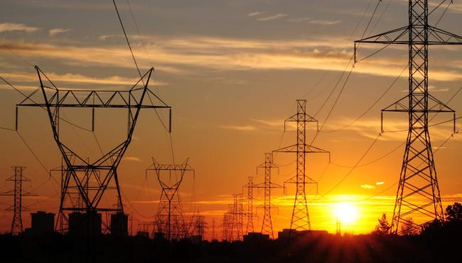 Após cinco meses, conta de luz voltará à bandeira verde em outubro