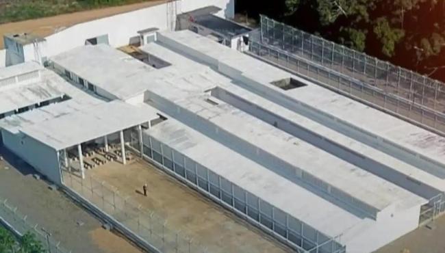 Após fuga, polícia procura 12 detentos de prisão em Maués, no AM