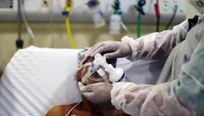Após represamento de dados, Brasil tem 731 mortes por Covid em 24 horas