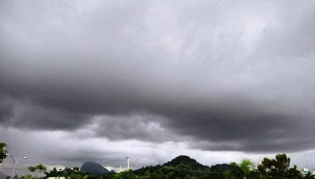 Aproximação de frente fria deixa tempo instável no Espírito Santo. Veja a previsão.