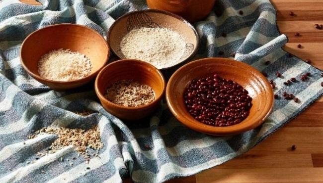 Arroz feijão e farinha se transformou no prato tradicional do Brasil