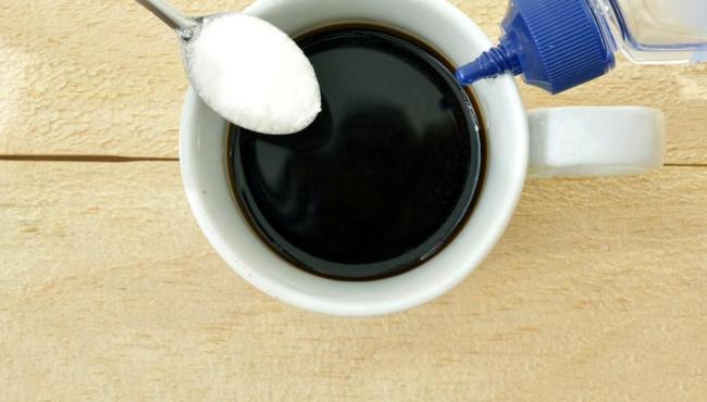 Aspartame tem ‘potencial cancerígeno’, mas há limite aceitável para consumo diário, dizem OMS e FAO