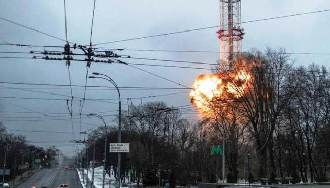 Ataque à torre de transmissão em Kiev deixa cinco mortos e ucranianos sem televisão