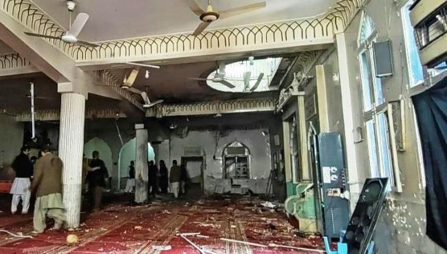 Atentado contra mesquita no Paquistão deixa 56 mortos e quase 200 feridos