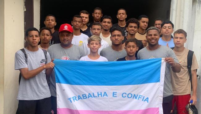Atletas de base de Conceição da Barra participam de peneira no América-RJ com apoio da Prefeitura e do Governo do ES
