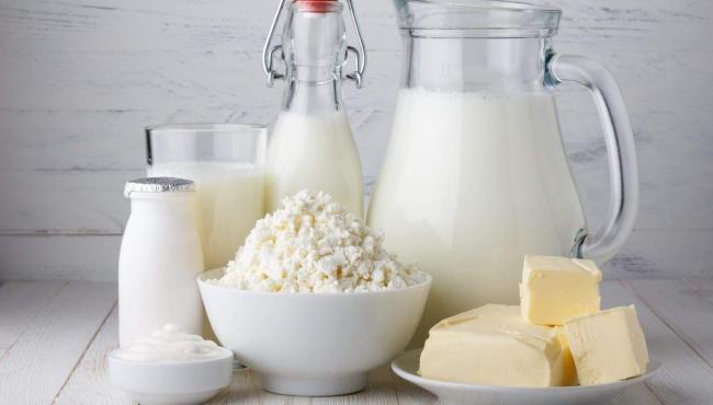 Aumento do preço do leite faz consumidor mudar hábitos no ES