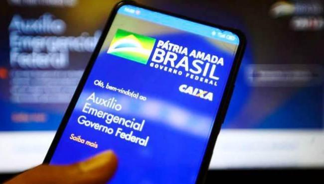 Auxílio emergencial termina com último depósito para 3,2 milhões, nesta terça-feira (29)