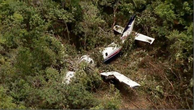 Avião com cinco pessoas cai na fazenda do ex-piloto Nelson Piquet