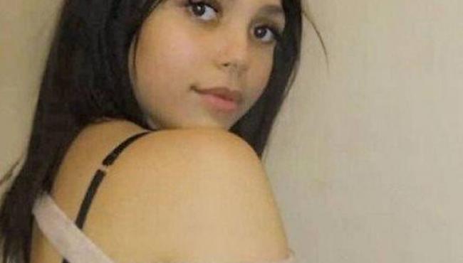 Babá é condenada por fazer sexo com menino de 13 anos e engravidar dele