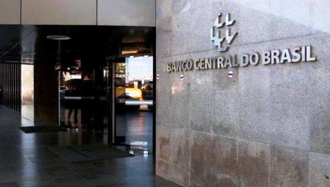 Banco Central prevê aumento da inflação e incerteza na retomada da economia