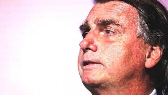 Bolsonaro ajuíza ação no STF contra Moraes por abuso de autoridade